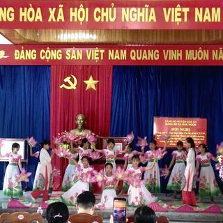 Hoạt động lãnh đạo